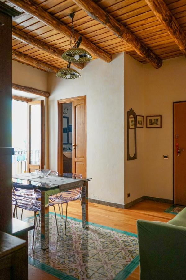 Mela'S House Apartments Cefalu Exterior photo