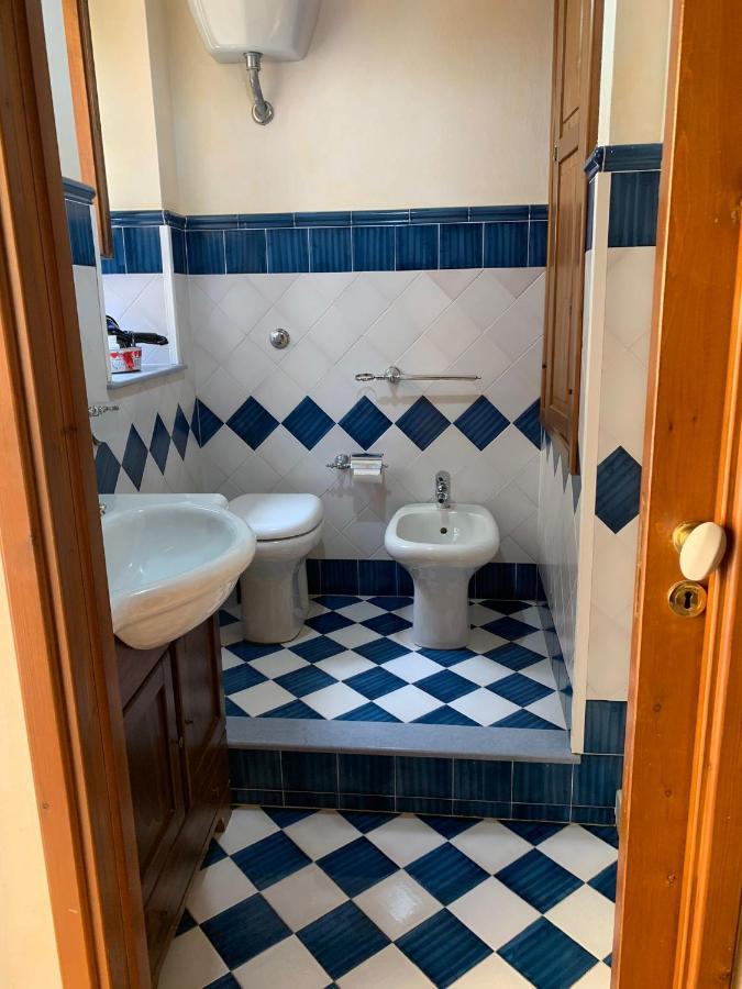 Mela'S House Apartments Cefalu Exterior photo